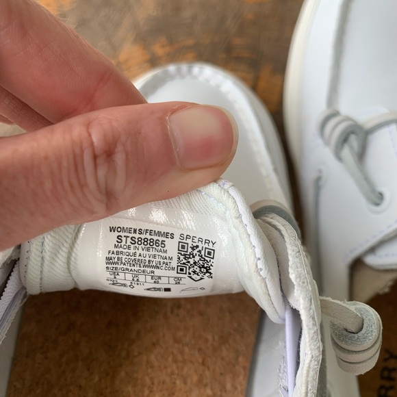 NWOT Women's Bahama 2.0 SeaCycled™ Platform Sneaker White (STS88713) SZ 9 - Picture 10 of 11